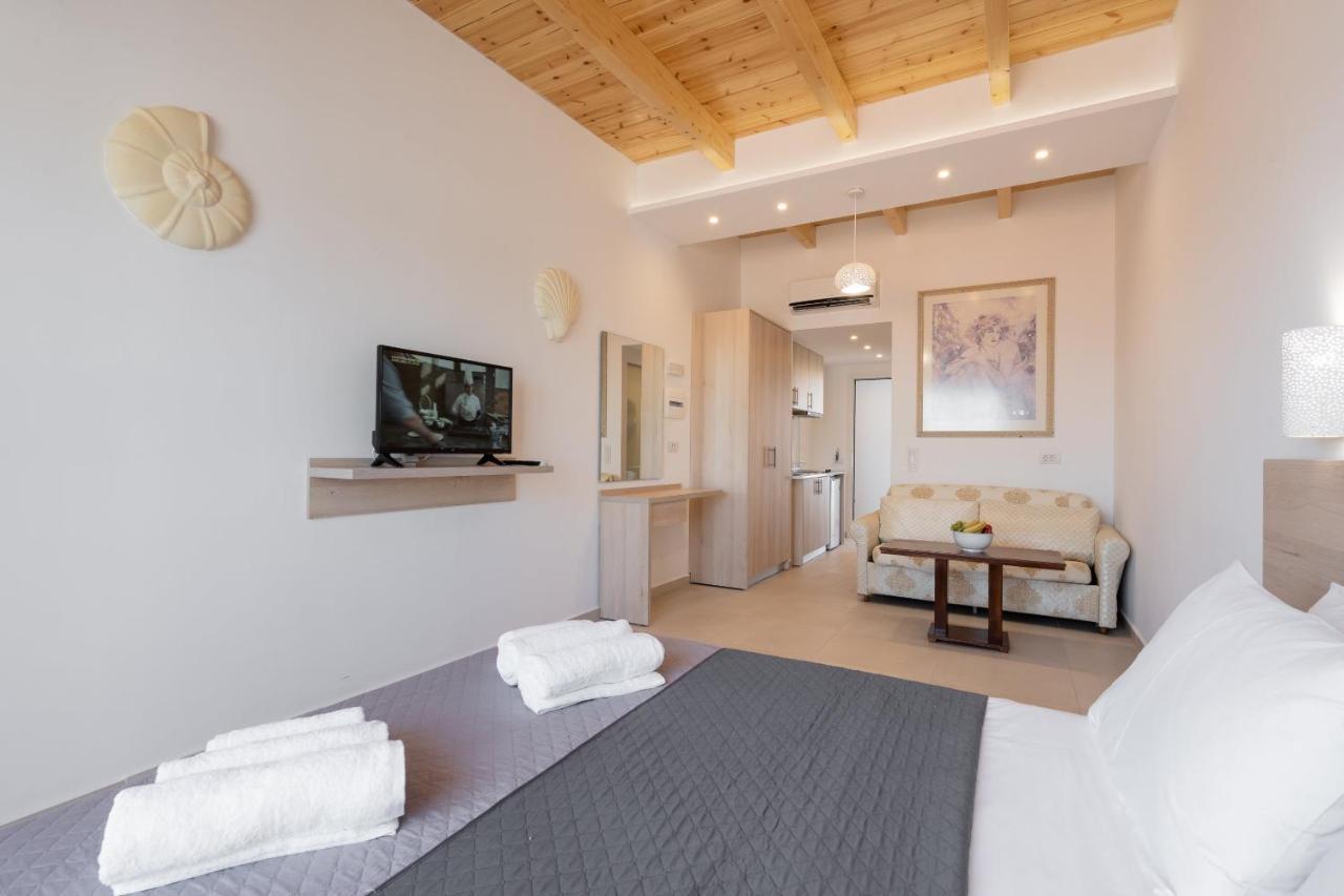 Bivalvia Aparthotel *