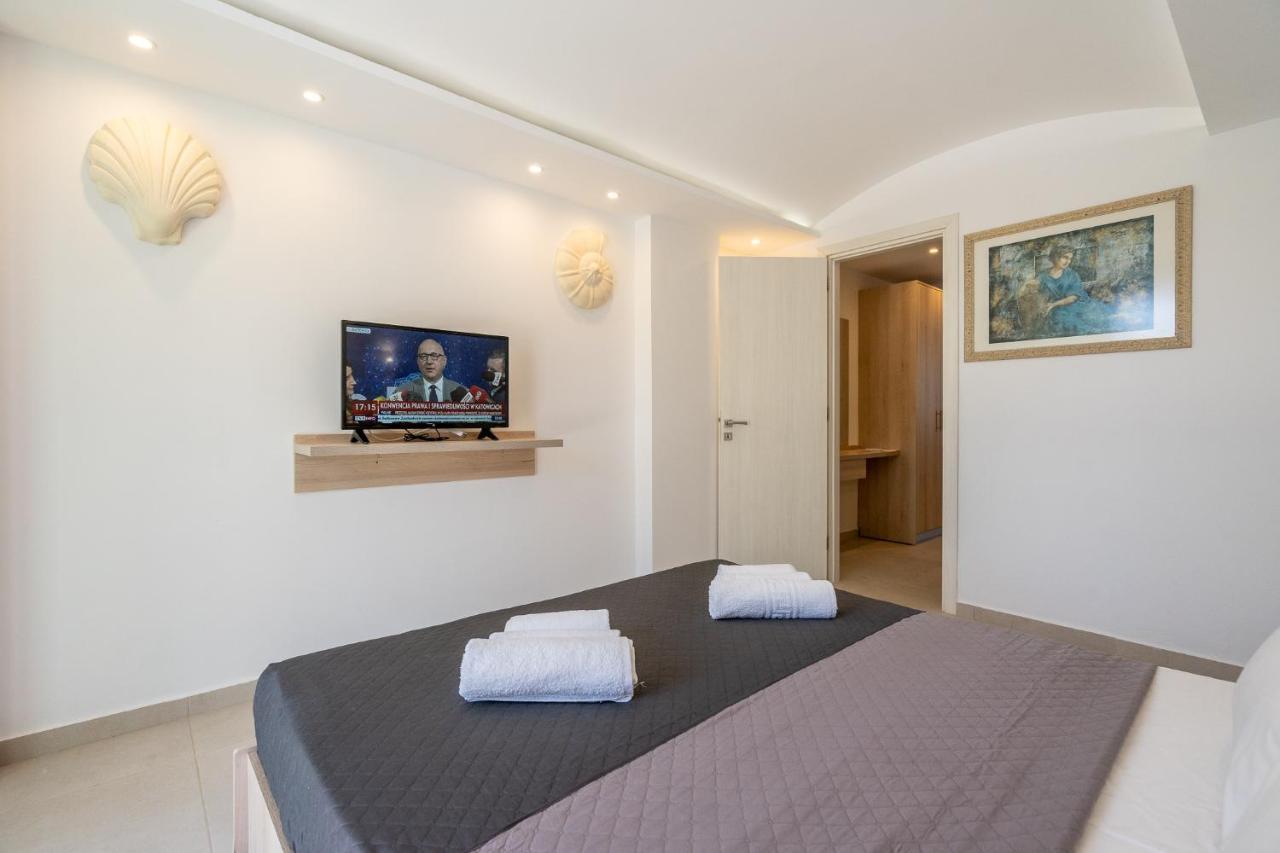 Aparthotel Bivalvia *