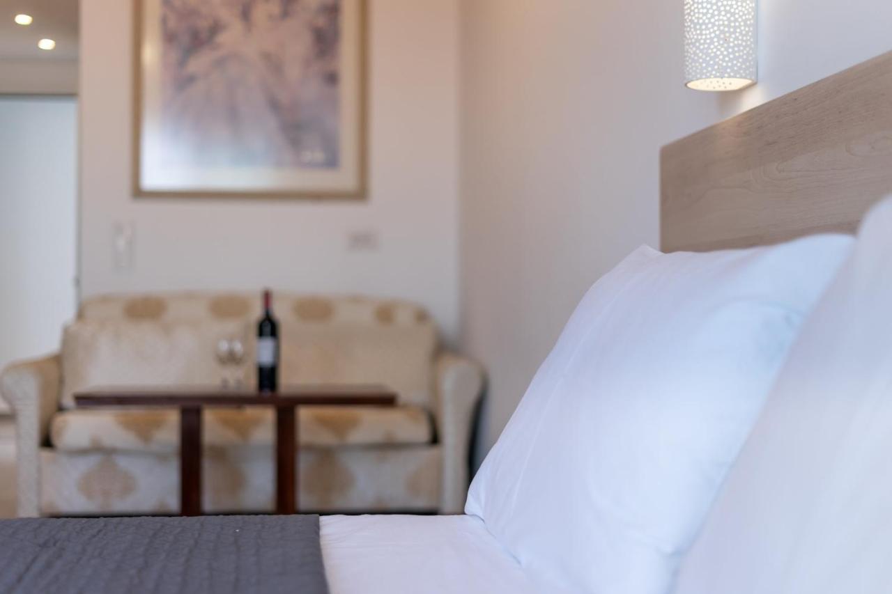 Aparthotel Bivalvia
